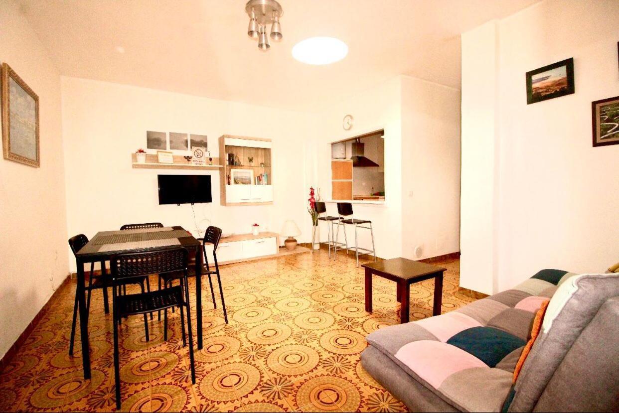 بويرتو ذيل كارمين Playa Chica Apartment المظهر الخارجي الصورة