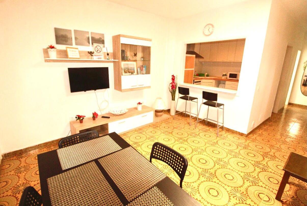 بويرتو ذيل كارمين Playa Chica Apartment المظهر الخارجي الصورة
